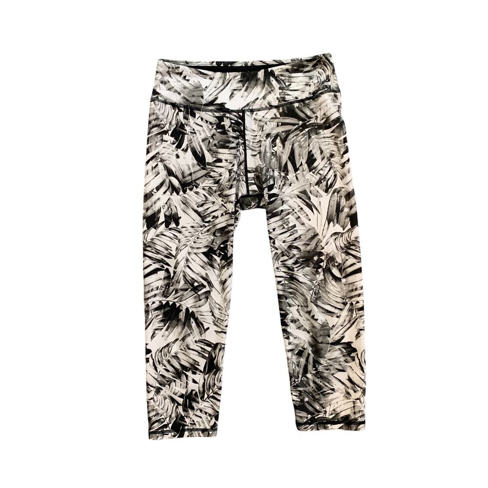 Prana Leggings Womens M Medium White Black Roxanne Capri Tropical Palm Leaf Yoga